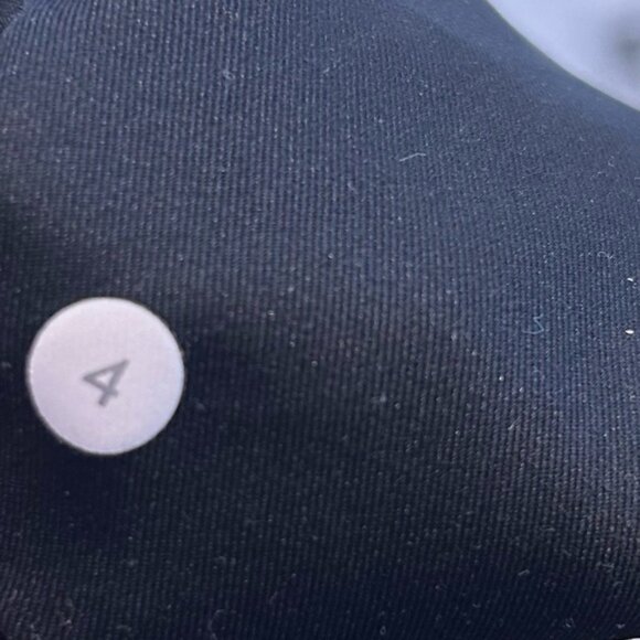 Lululemon Eyelet Trim Shorts Black - Picture 6 of 6